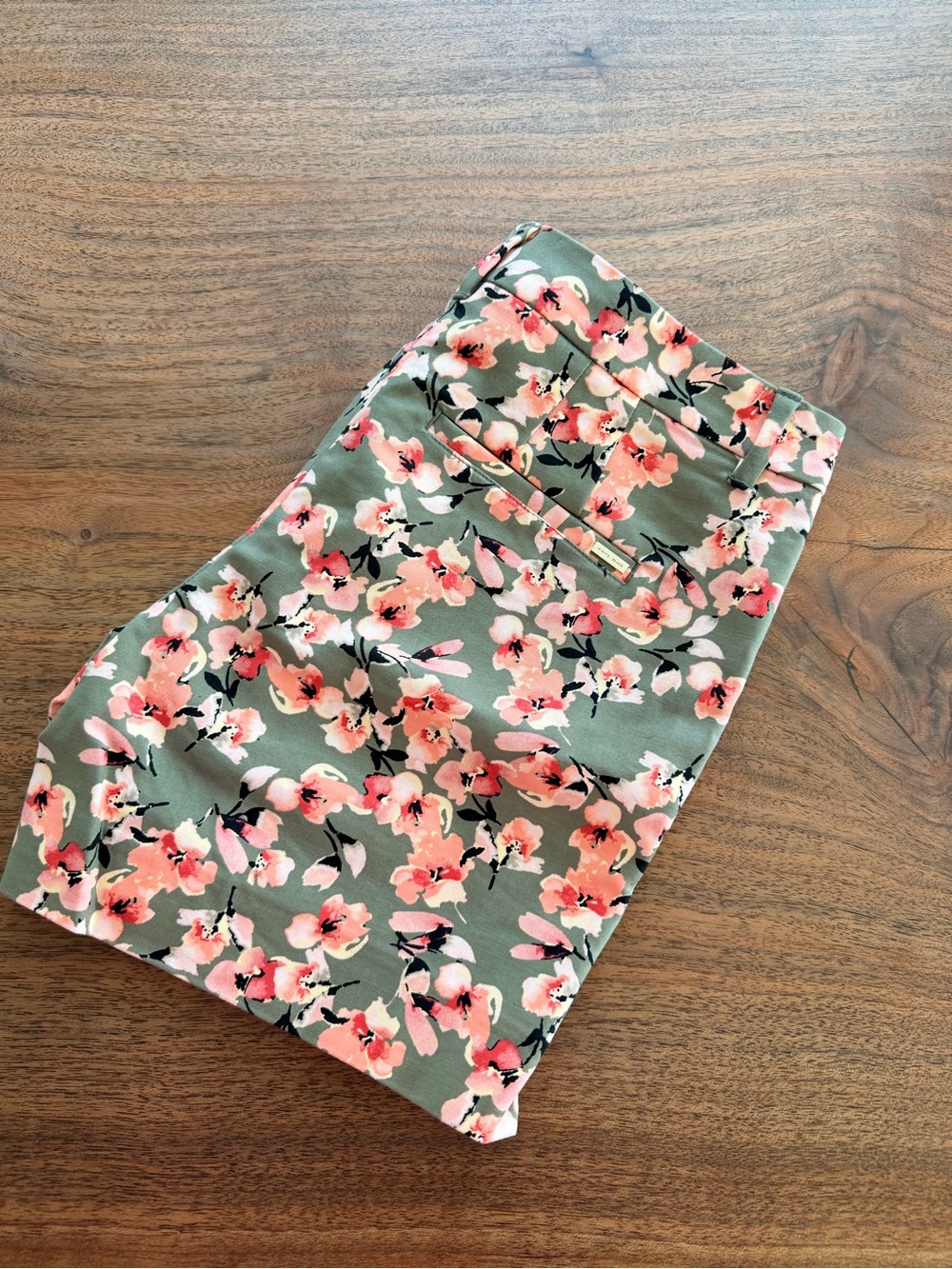 WHBM - The 5” short - size 2